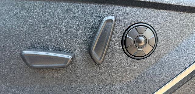 Certified 2026 Ford F250 Platinum AWD/4WD image 19