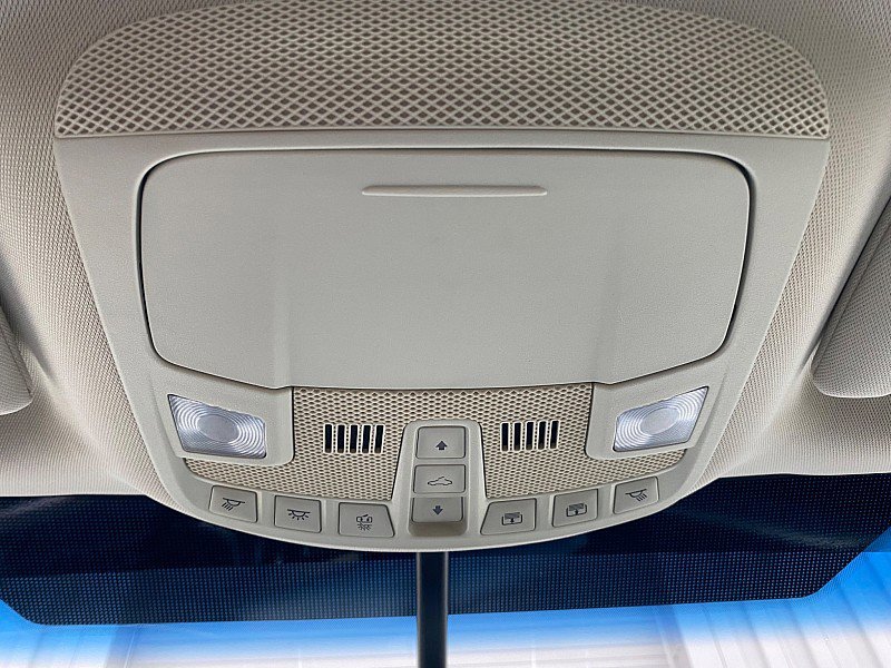 Certified 2018 Ford Edge Titanium w/ Technology Package image 62