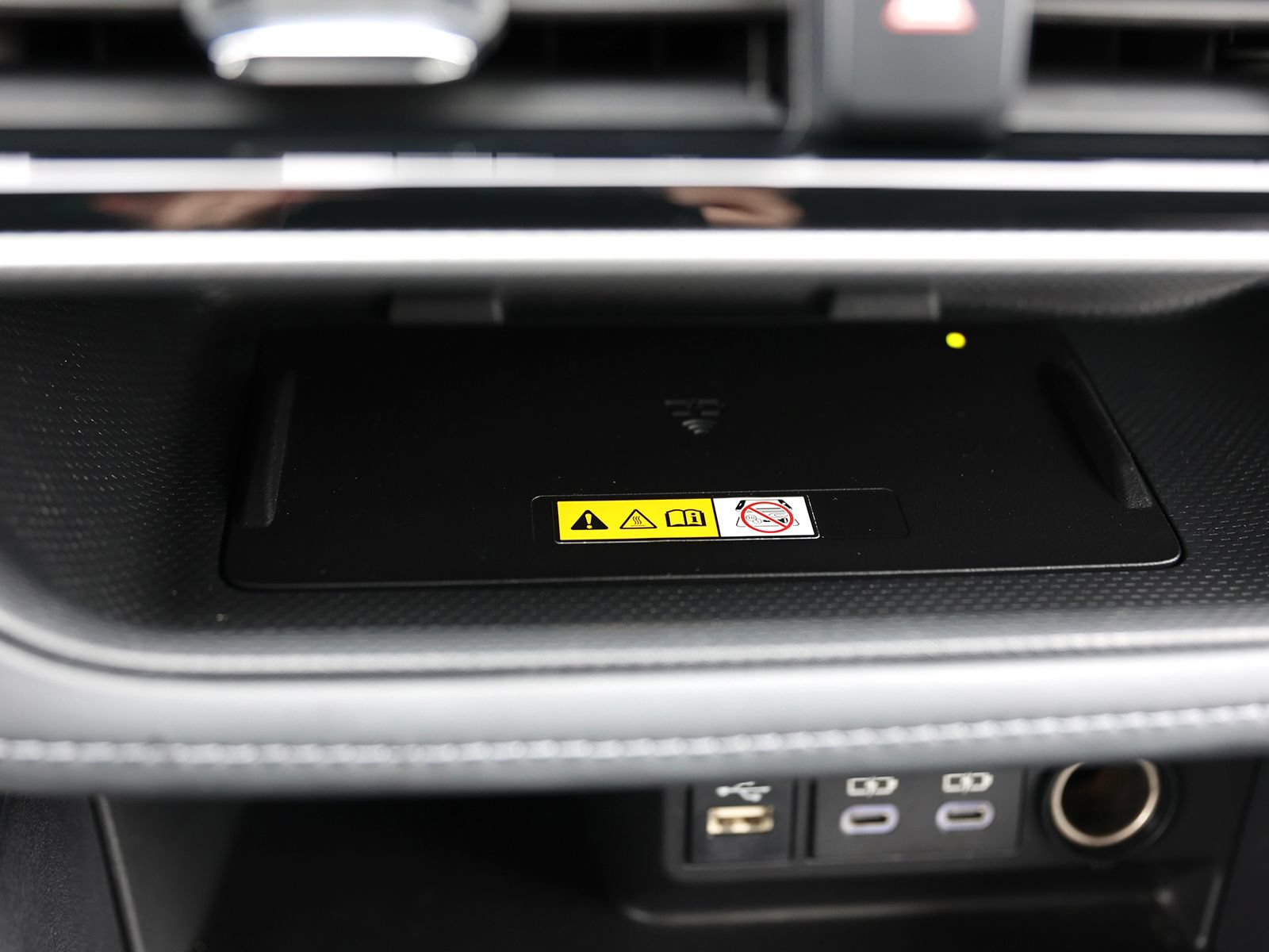Used 2023 Toyota Highlander Platinum AWD/4WD image 31