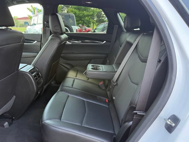 Used 2024 Cadillac XT5 Premium Luxury w/ LPO, Floor Liner Package AWD/4WD image 10