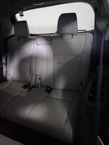 Used 2020 Honda Pilot Touring image 12