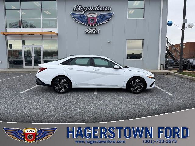 Used 2025 Hyundai Elantra SEL