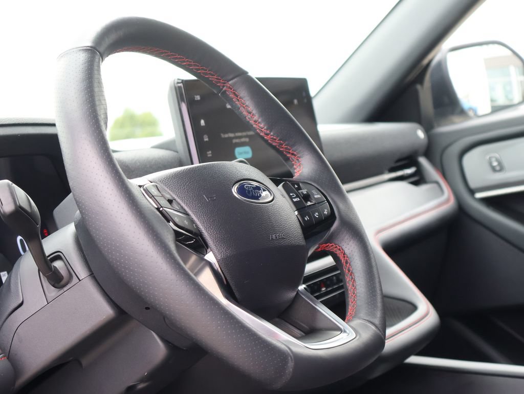 Certified 2025 Ford Explorer ST-Line w/ ST-Line Street Pack AWD/4WD image 27