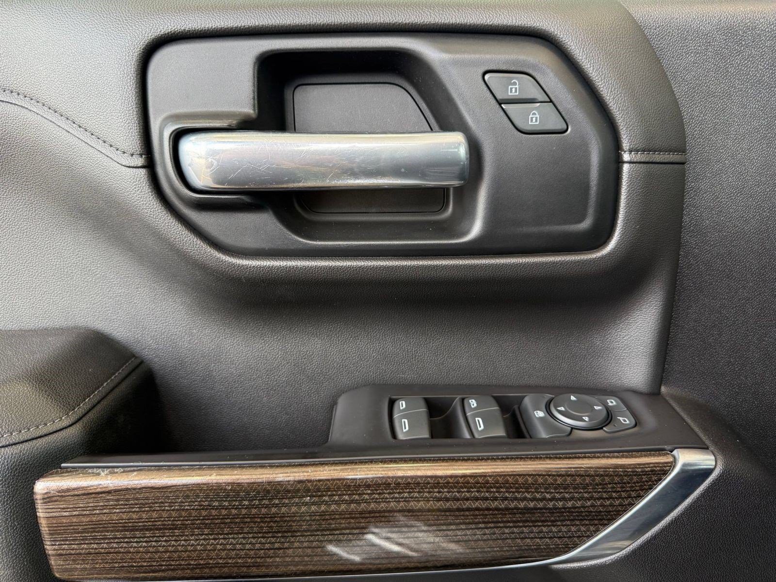 Used 2019 Chevrolet Silverado 1500 LT w/ All-Star Edition RWD image 14
