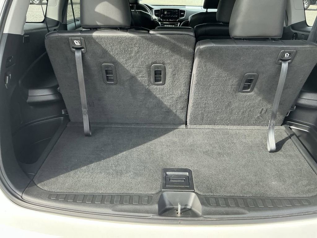 Used 2020 Honda Pilot Touring image 21