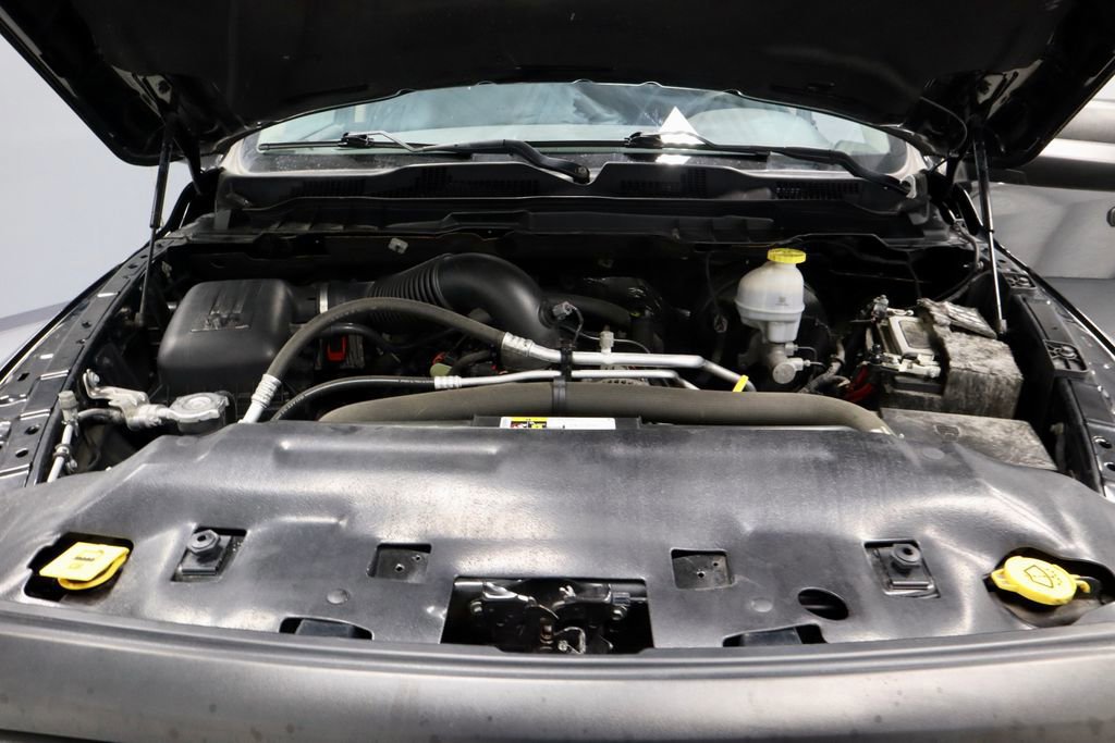 Used 2020 RAM 1500 Classic Warlock w/ Trailer & Traction Group image 17