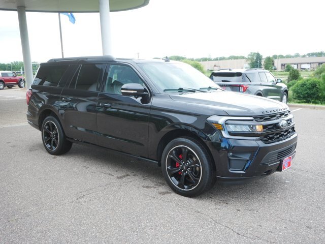 Certified 2023 Ford Expedition Max Limited AWD/4WD image 3
