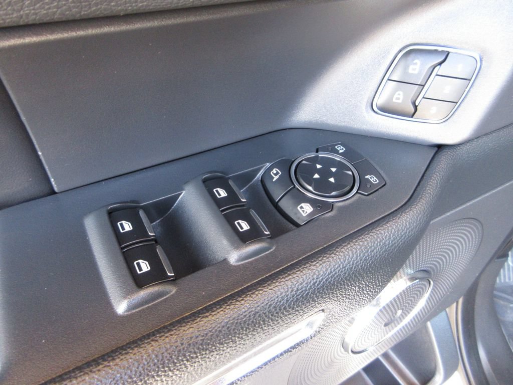 Certified 2024 Ford Expedition XLT RWD image 11