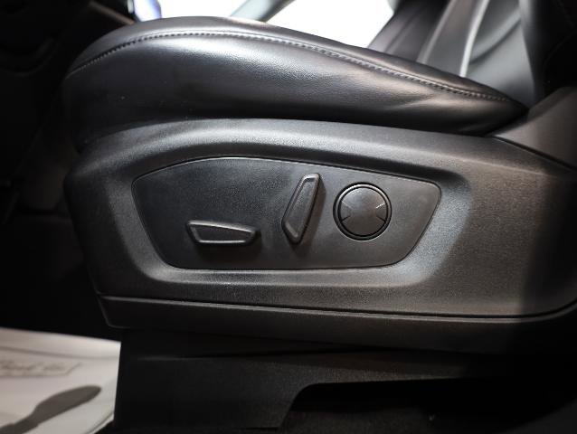 Certified 2021 Ford Explorer XLT w/ Equipment Group 202A image 21