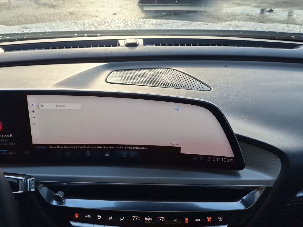Used 2024 Cadillac Lyriq Sport RWD image 17