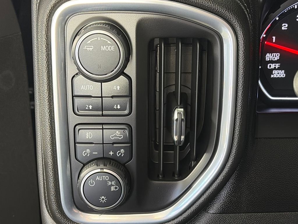 Used 2020 Chevrolet Silverado 1500 RST w/ Texas Edition image 24