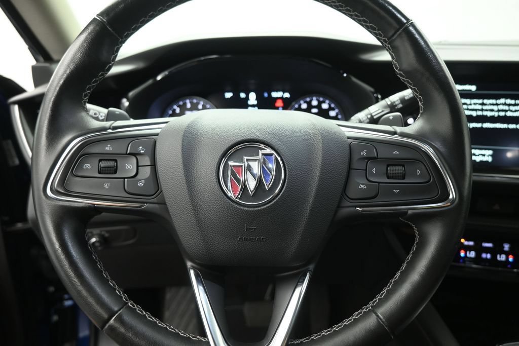 Used 2023 Buick Envision Essence FWD image 11