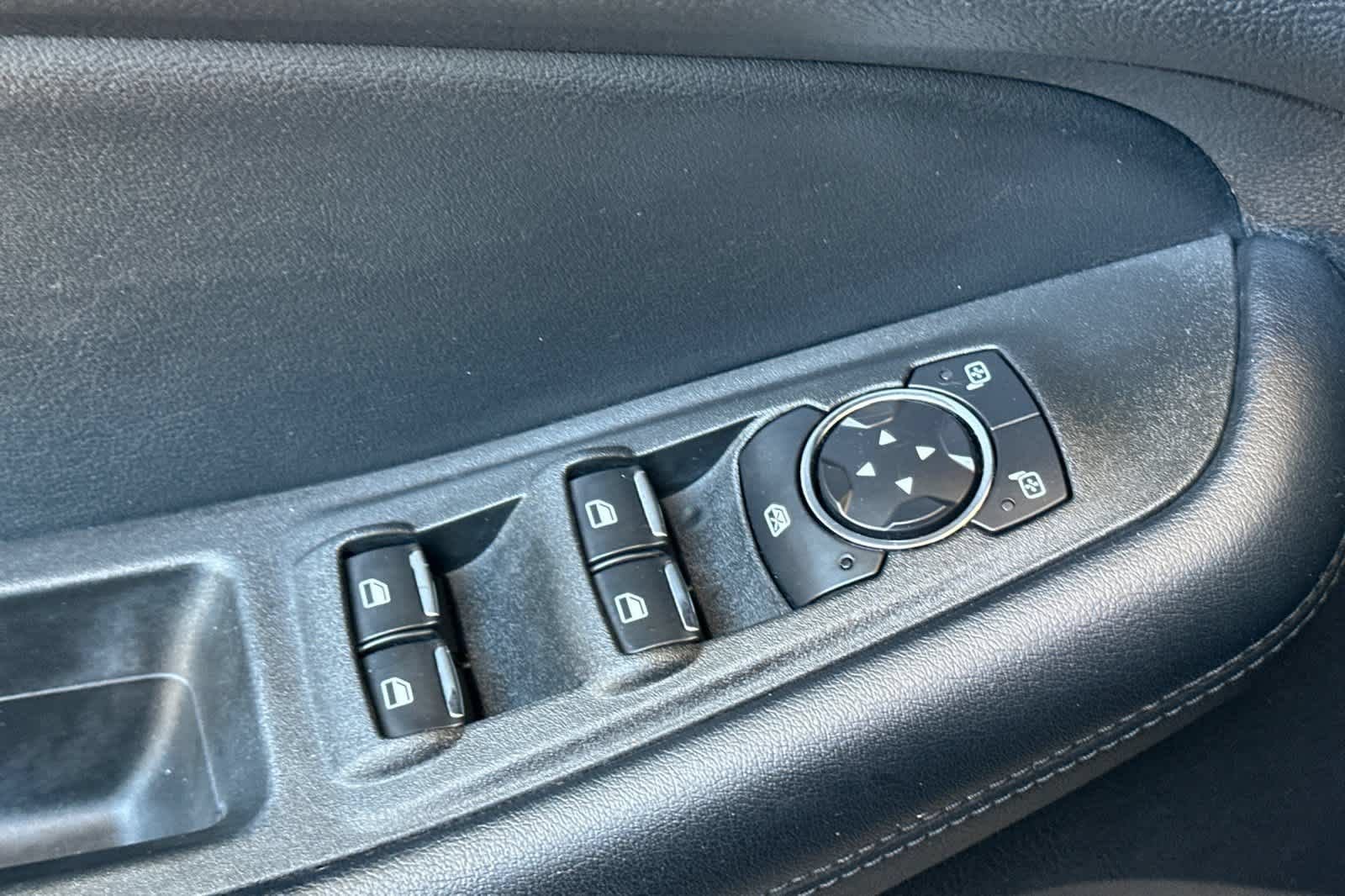 Certified 2022 Ford Edge SEL AWD/4WD image 14