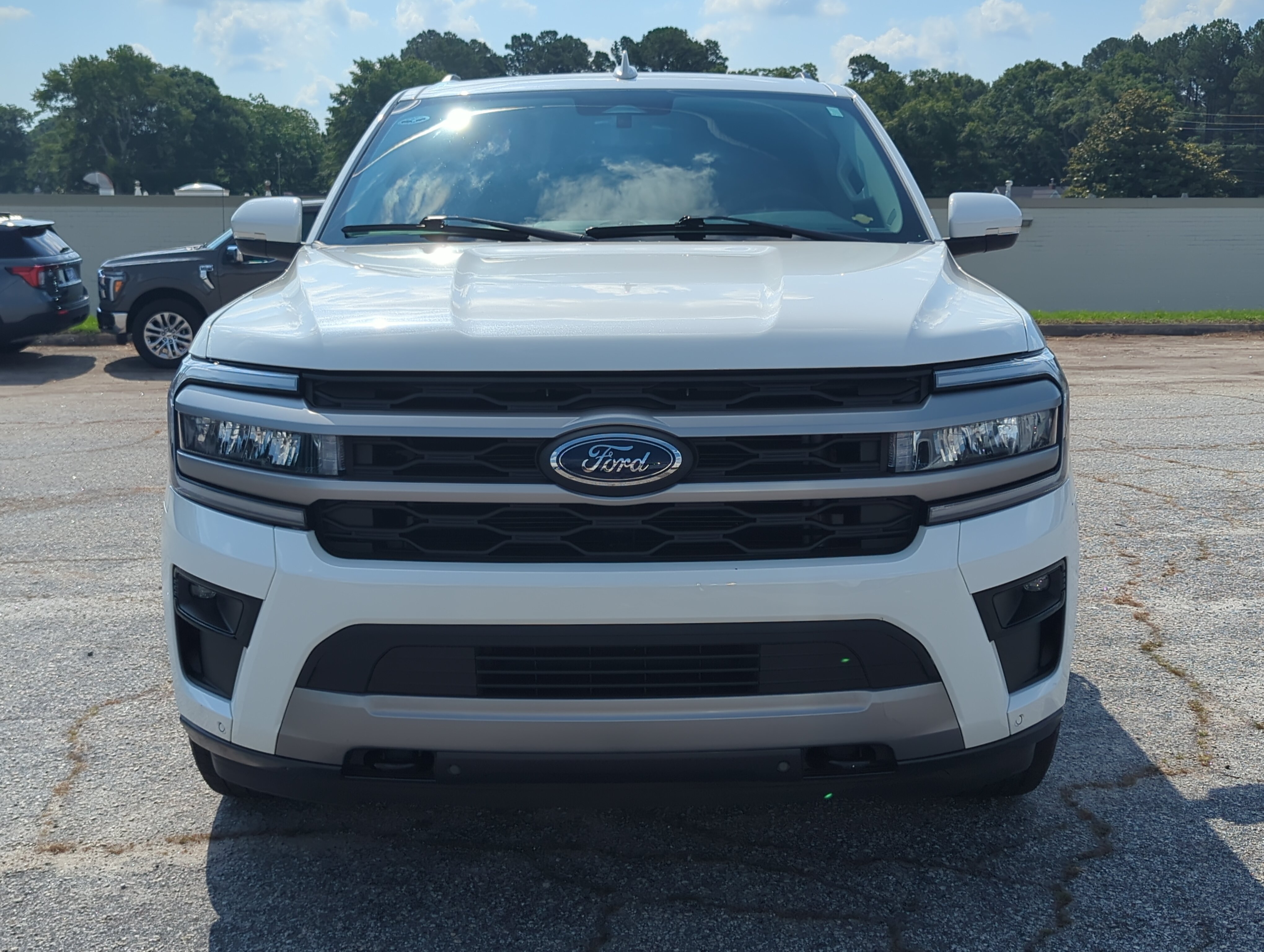 Certified 2023 Ford Expedition Max XLT AWD/4WD image 7