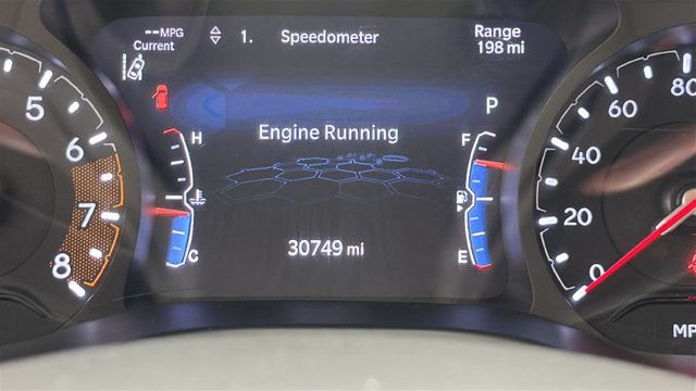 Used 2025 Jeep Compass Trailhawk AWD/4WD image 16