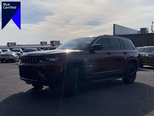 Used 2025 Jeep Grand Cherokee Laredo X w/ Luxury Tech Group I image 1