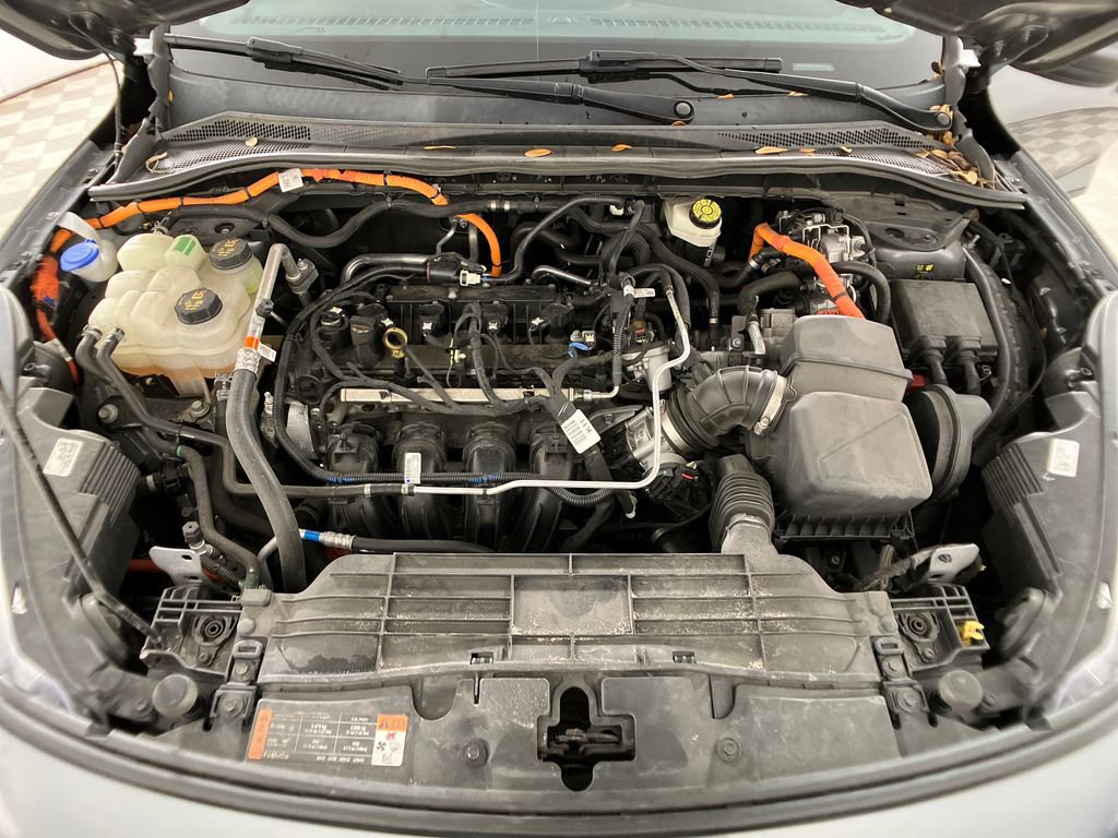 Certified 2021 Ford Escape SEL w/ Technology Package image 31