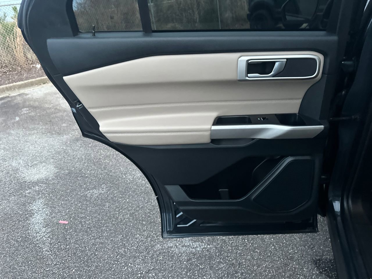 Certified 2024 Ford Explorer XLT w/ Equipment Group 202A image 24
