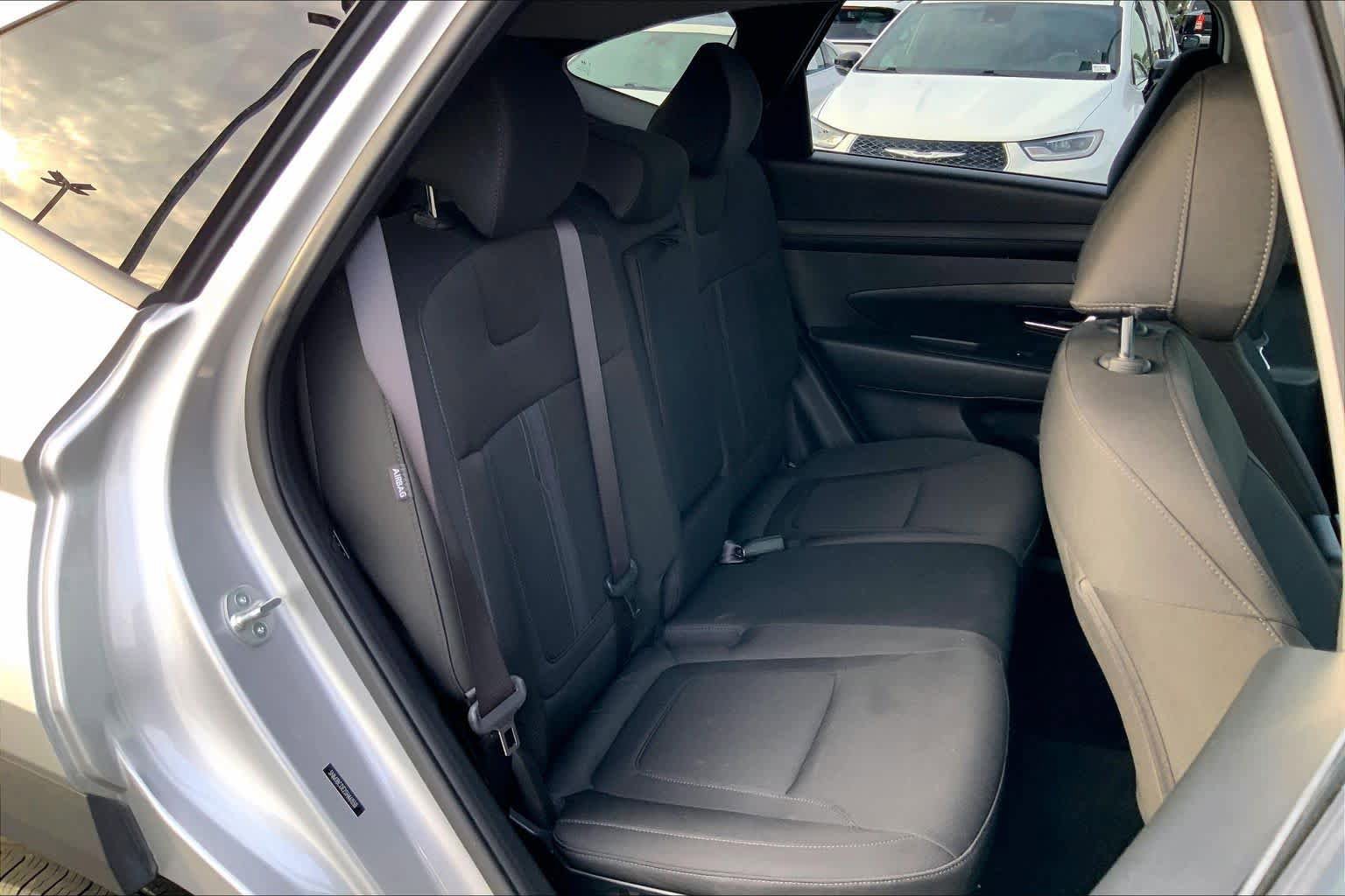 Used 2025 Hyundai Tucson SEL AWD/4WD image 18