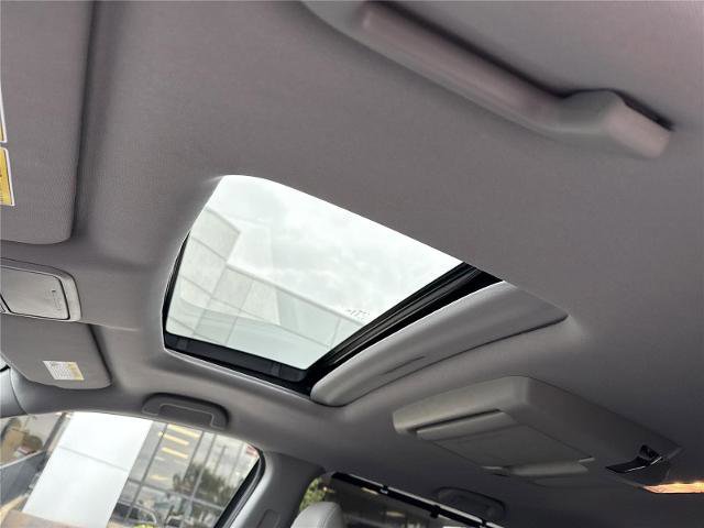 Used 2022 Honda Pilot Touring image 10