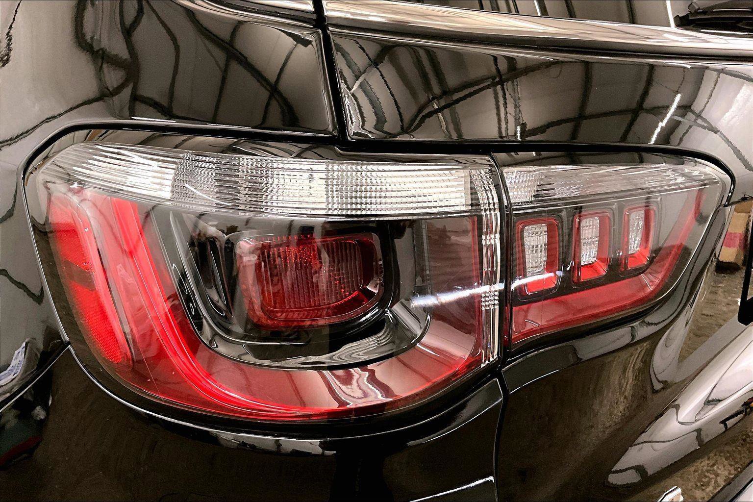 Used 2021 Jeep Compass Latitude w/ Sun and Sound Group image 28