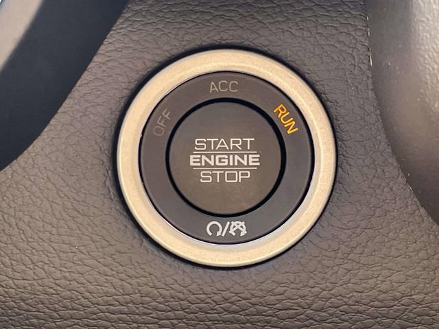 Used 2019 RAM 1500 Laramie AWD/4WD image 24