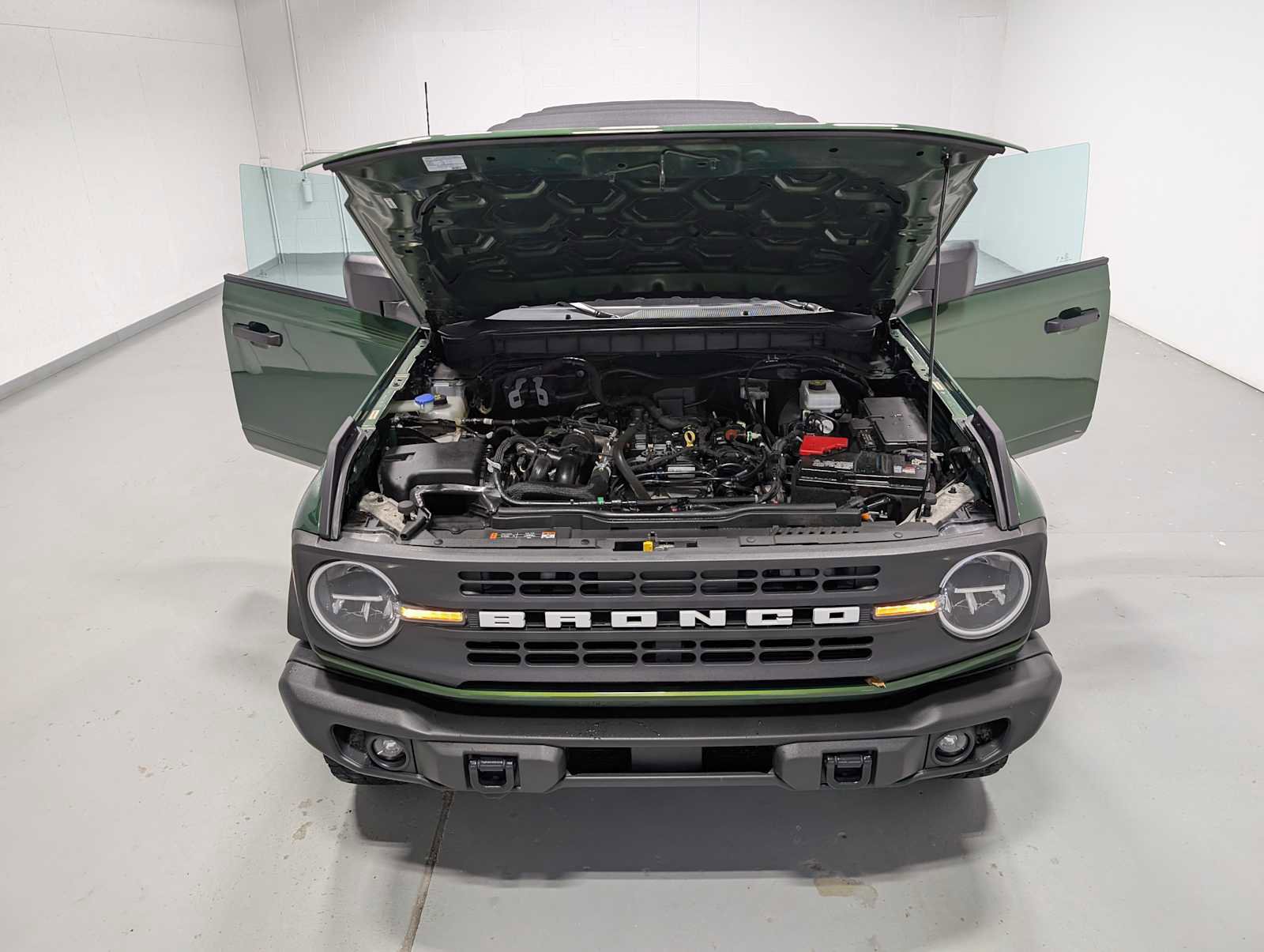 Certified 2023 Ford Bronco Black Diamond image 14