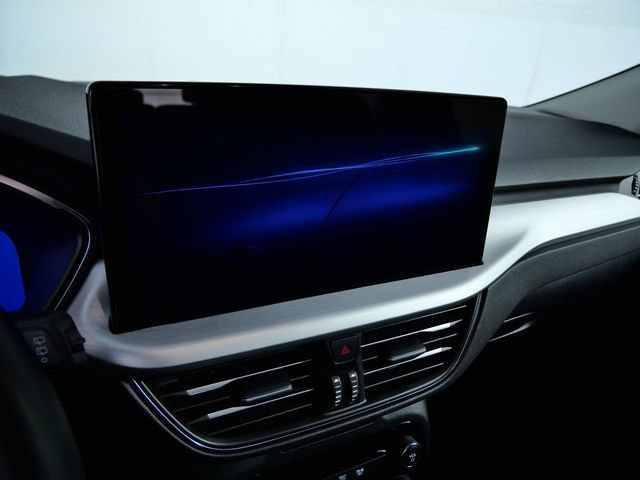 Certified 2025 Ford Escape Platinum AWD/4WD image 21