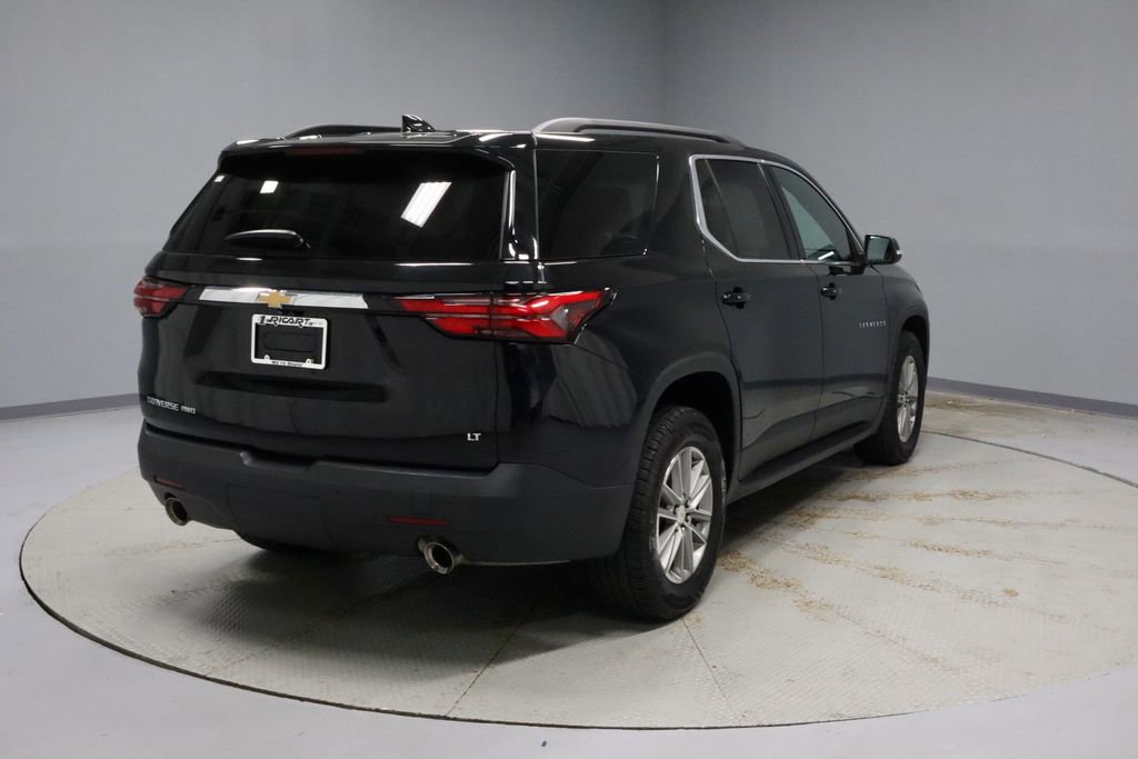 Used 2022 Chevrolet Traverse LT AWD/4WD image 11