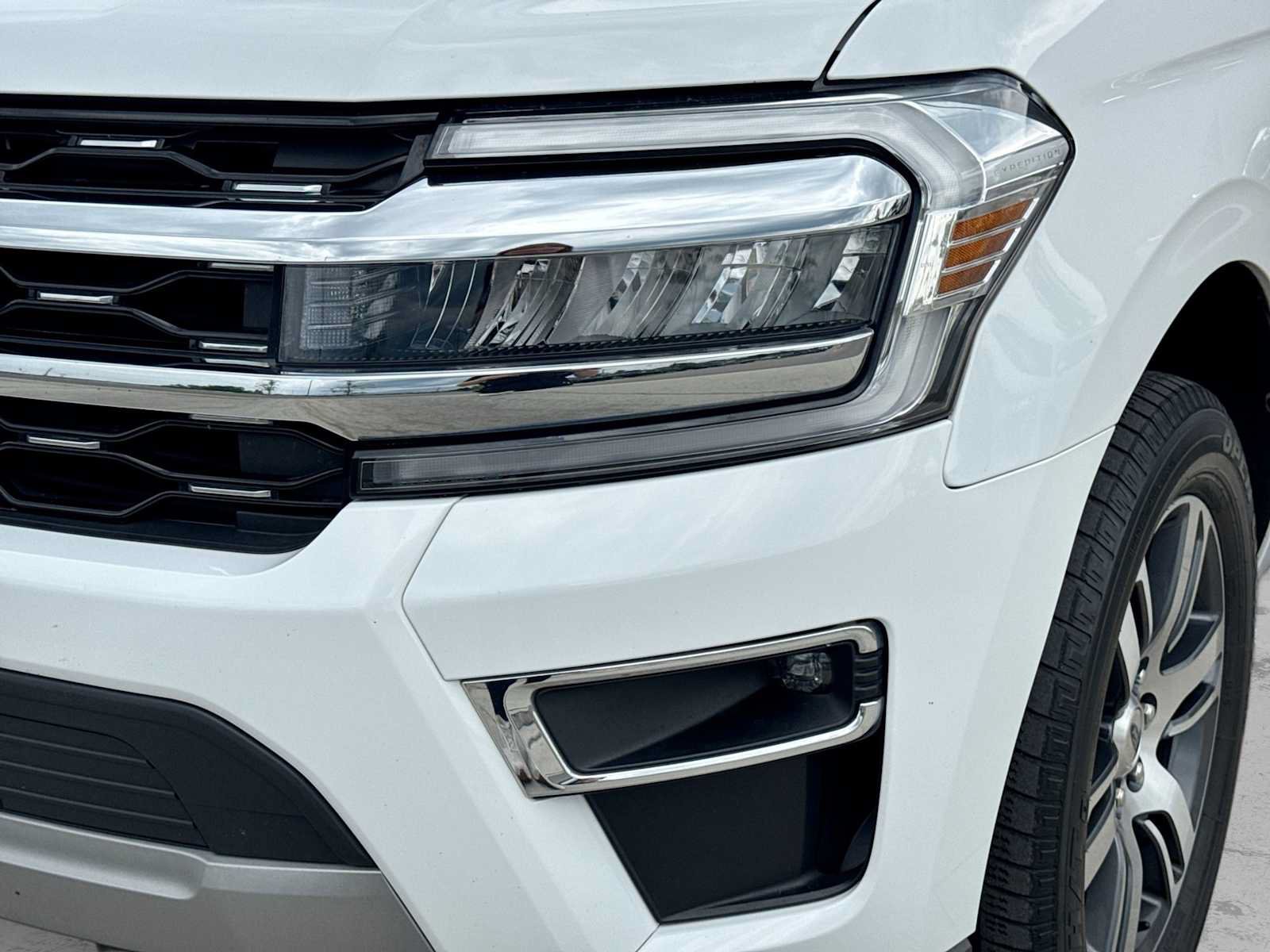 Certified 2023 Ford Expedition Max Limited AWD/4WD image 10
