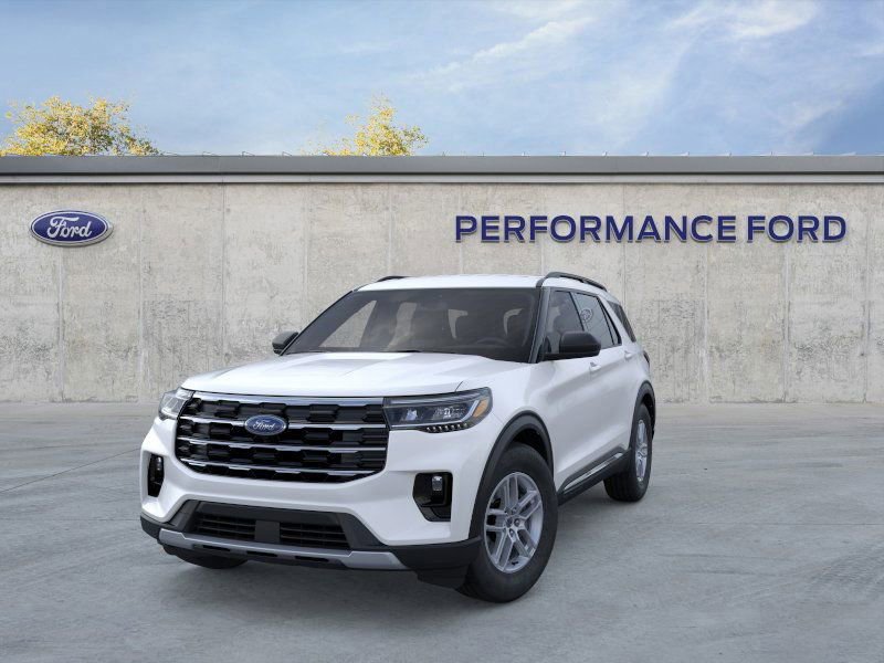 Certified 2025 Ford Explorer Active w/ Active Comfort Package RWD image 2