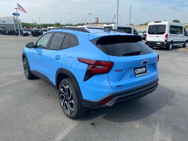 Used 2024 Chevrolet Trax RS image 4