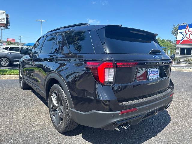 Certified 2025 Ford Explorer ST AWD/4WD image 3