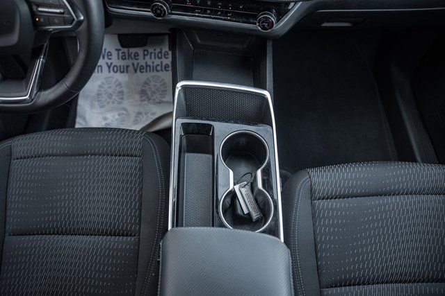 Used 2025 Chevrolet Equinox LT image 33