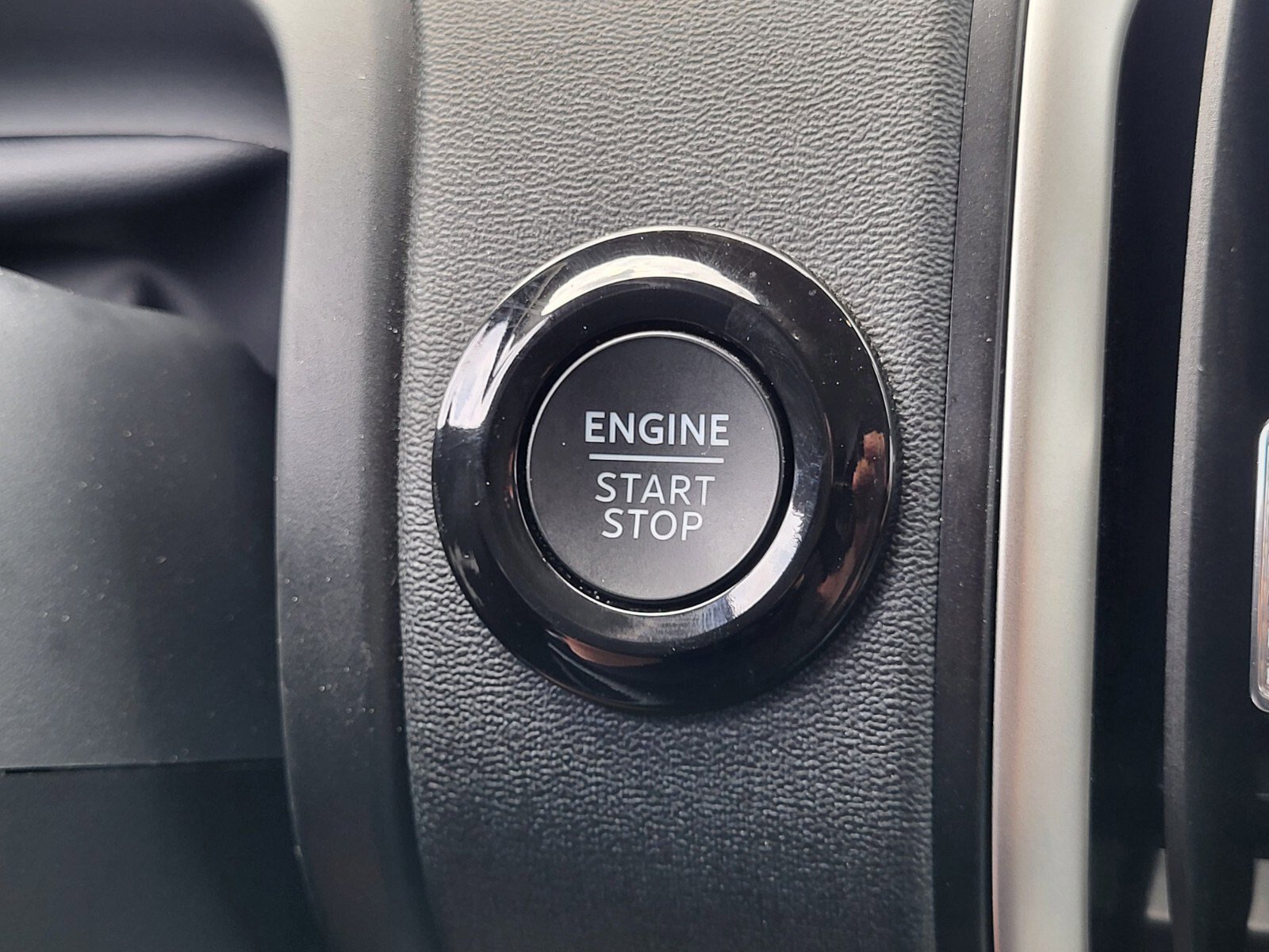 Certified 2025 Ford Expedition Active RWD image 24
