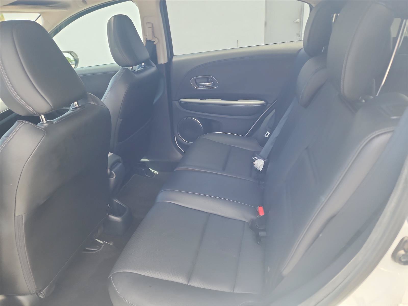 Used 2019 Honda HR-V EX-L image 17