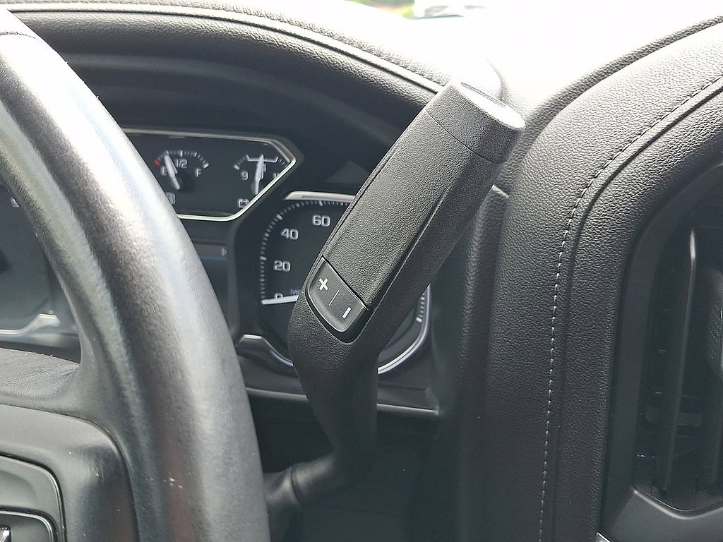 Used 2021 GMC Sierra 1500 SLE w/ Preferred Package AWD/4WD image 12