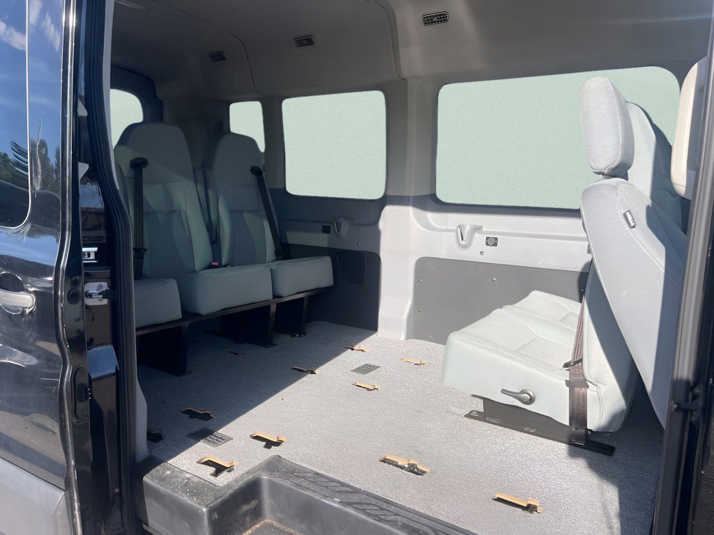 Certified 2019 Ford Transit 350 XLT RWD image 19