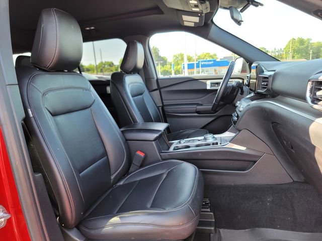 Certified 2020 Ford Explorer XLT w/ Equipment Group 202A AWD/4WD image 25