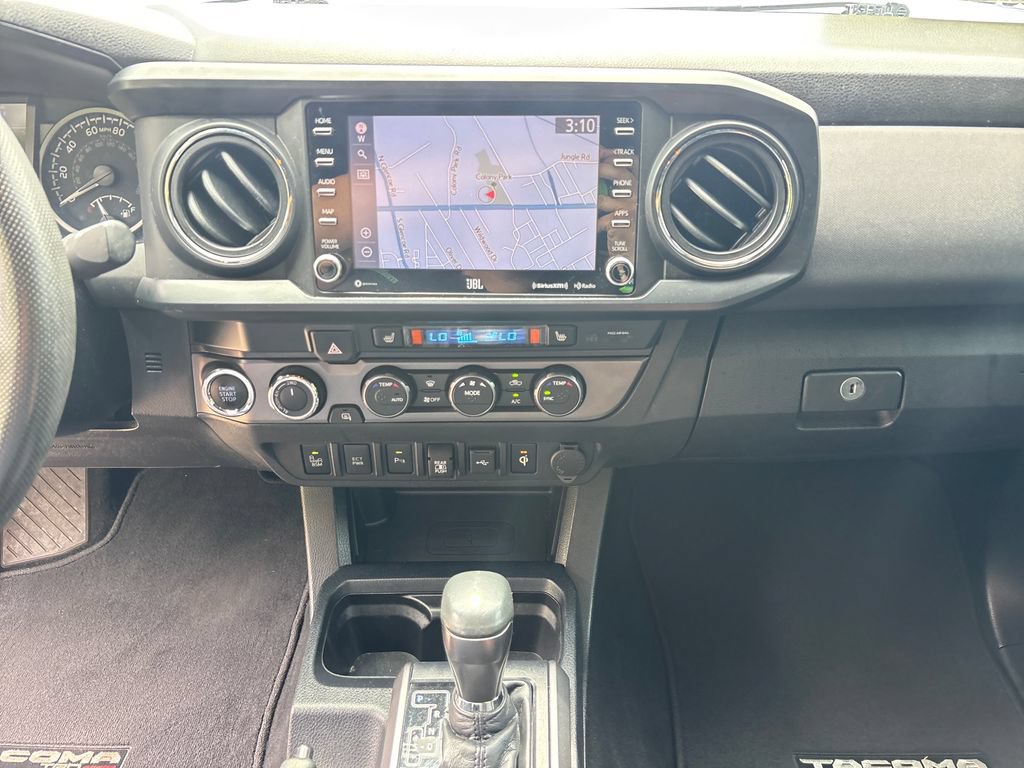 Used 2020 Toyota Tacoma TRD Sport w/ TRD Premium Sport Package AWD/4WD image 22