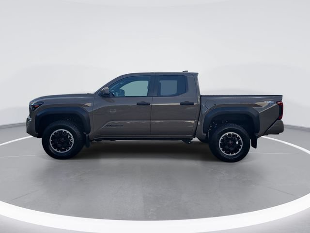 Used 2026 Toyota Tacoma TRD Off-Road AWD/4WD image 6
