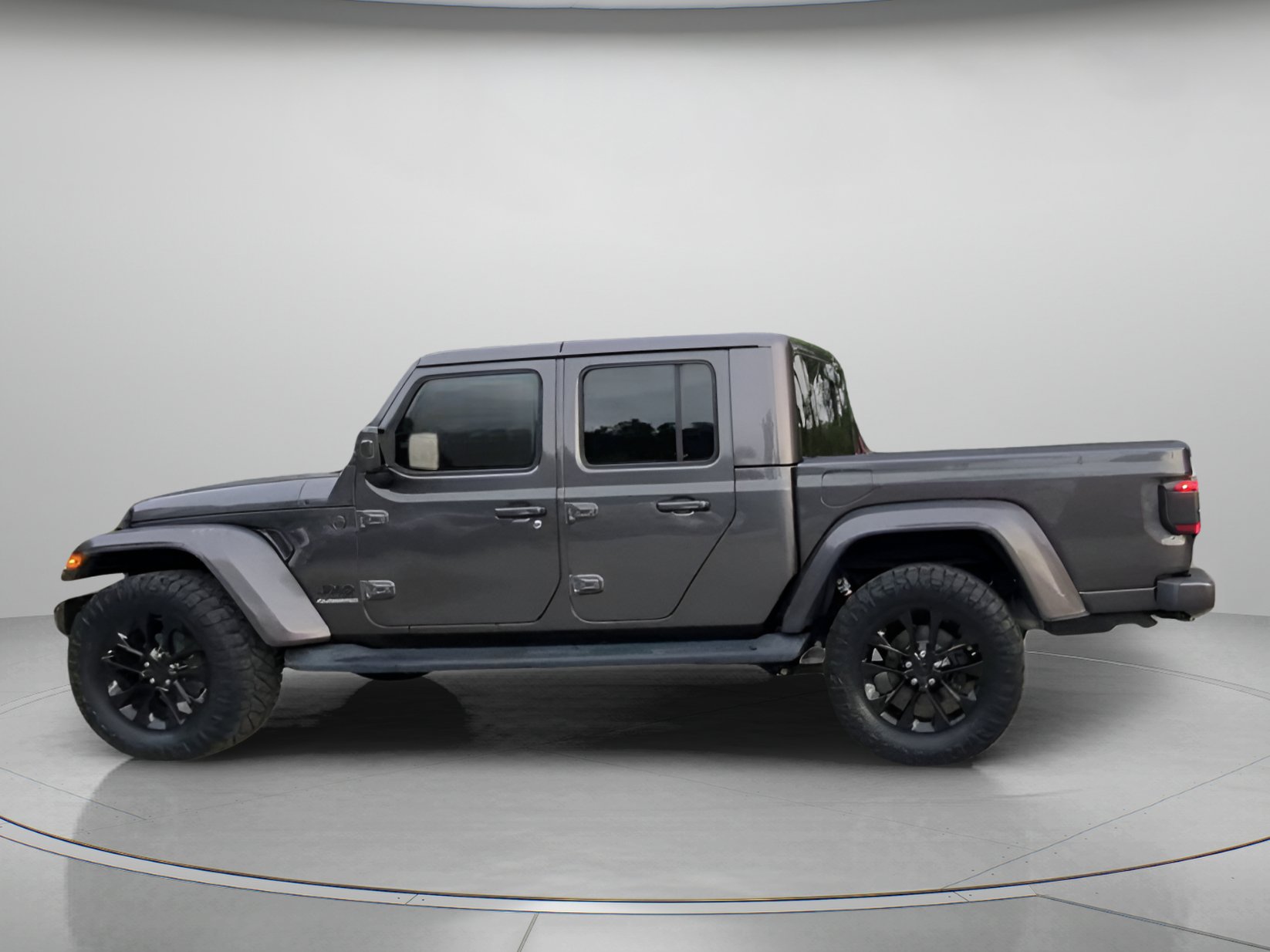 Used 2021 Jeep Gladiator Overland AWD/4WD image 18