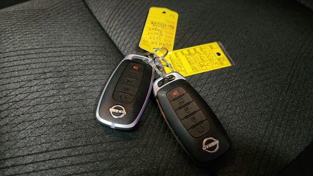 Used 2024 Nissan Rogue SV AWD/4WD image 14