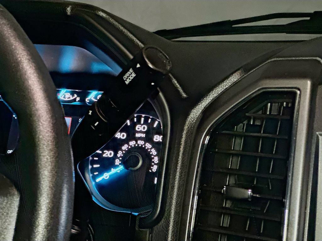 Certified 2019 Ford F150 XLT w/ Equipment Group 302A Luxury AWD/4WD image 37