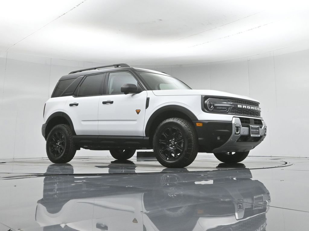 Certified 2025 Ford Bronco Sport Badlands AWD/4WD image 4