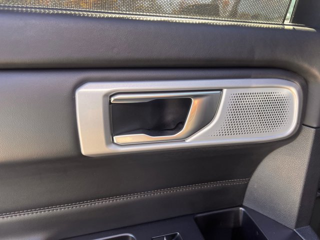 Certified 2022 Ford Explorer Platinum w/ Equipment Group 601A image 28