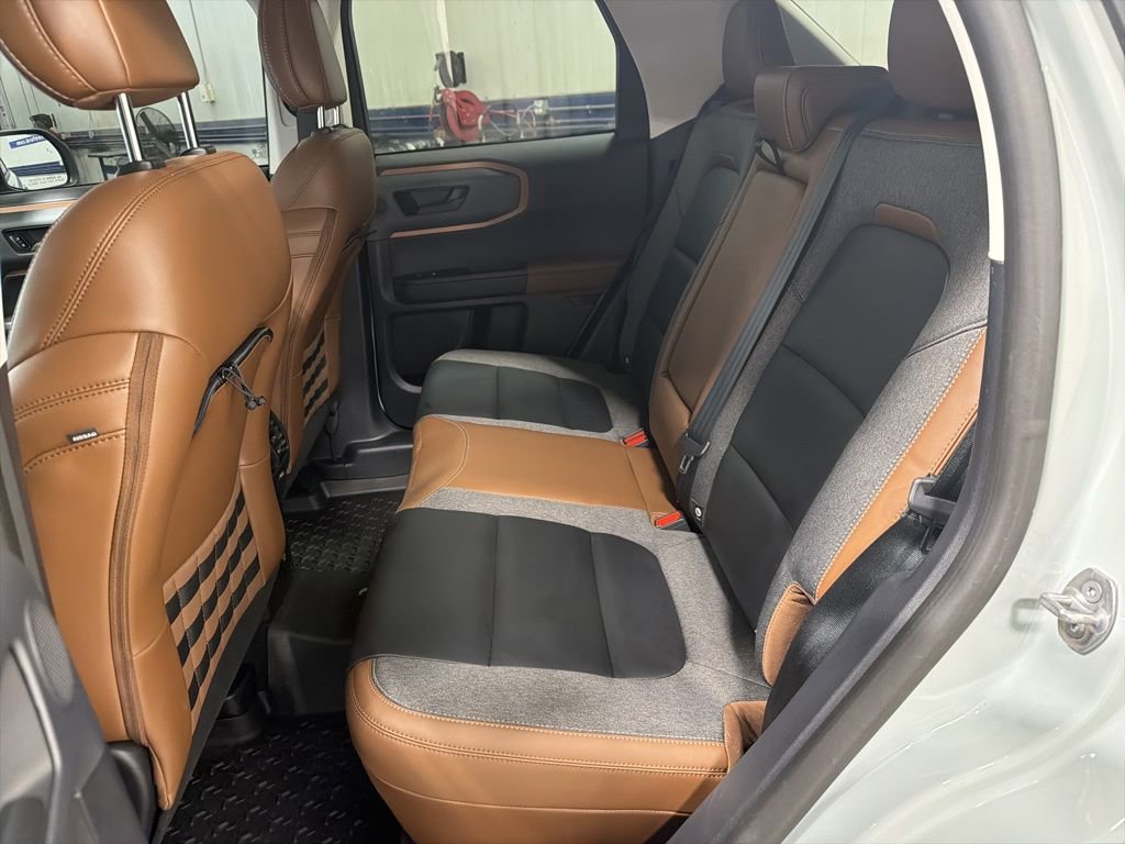 Certified 2022 Ford Bronco Sport Outer Banks w/ Tech Package AWD/4WD image 12