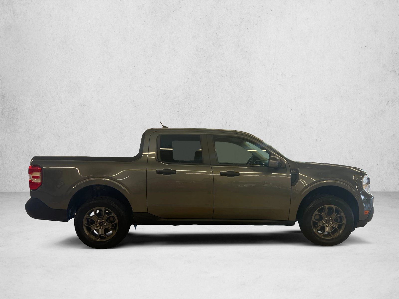 Certified 2022 Ford Maverick XLT w/ XLT Luxury Package FWD image 4