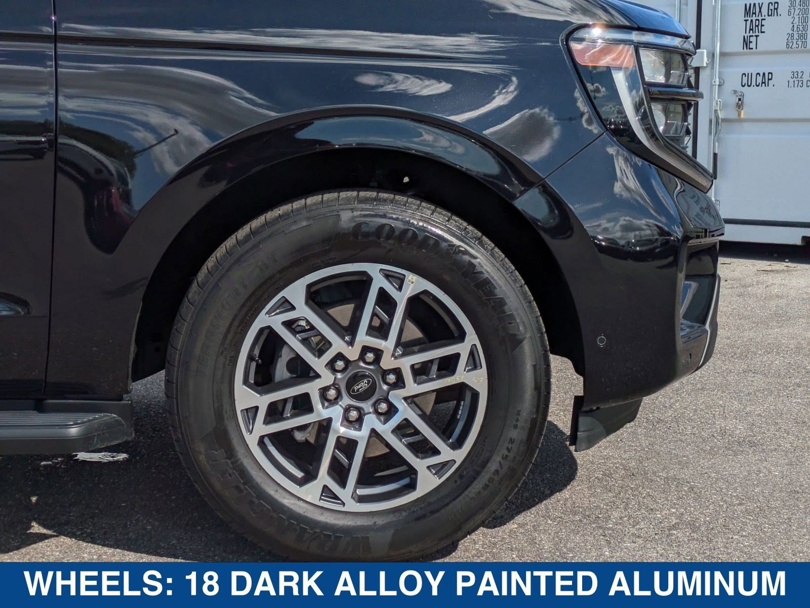 Certified 2025 Ford Expedition Active image 12