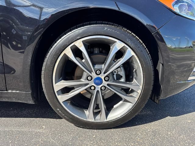 Certified 2020 Ford Fusion Titanium AWD/4WD image 10